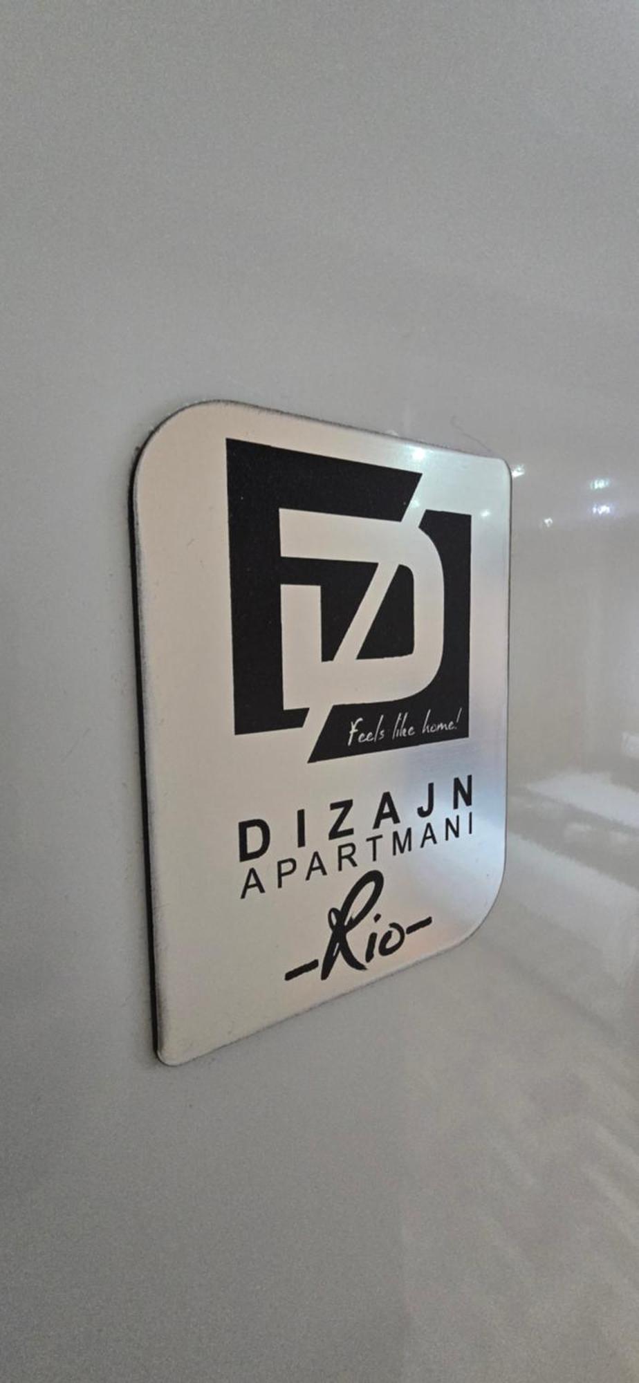 Design Apartment Business Lux 4 Star "Rio" Completely Business Lux Place In The City Center & Free Included Industry Optical Wifi & Netflix & Keyless Code Entry & Full Smart App & Kitchen & Washing Machine & Wide Terrace & Secure 2 Parking Place Ćuprija Kültér fotó
